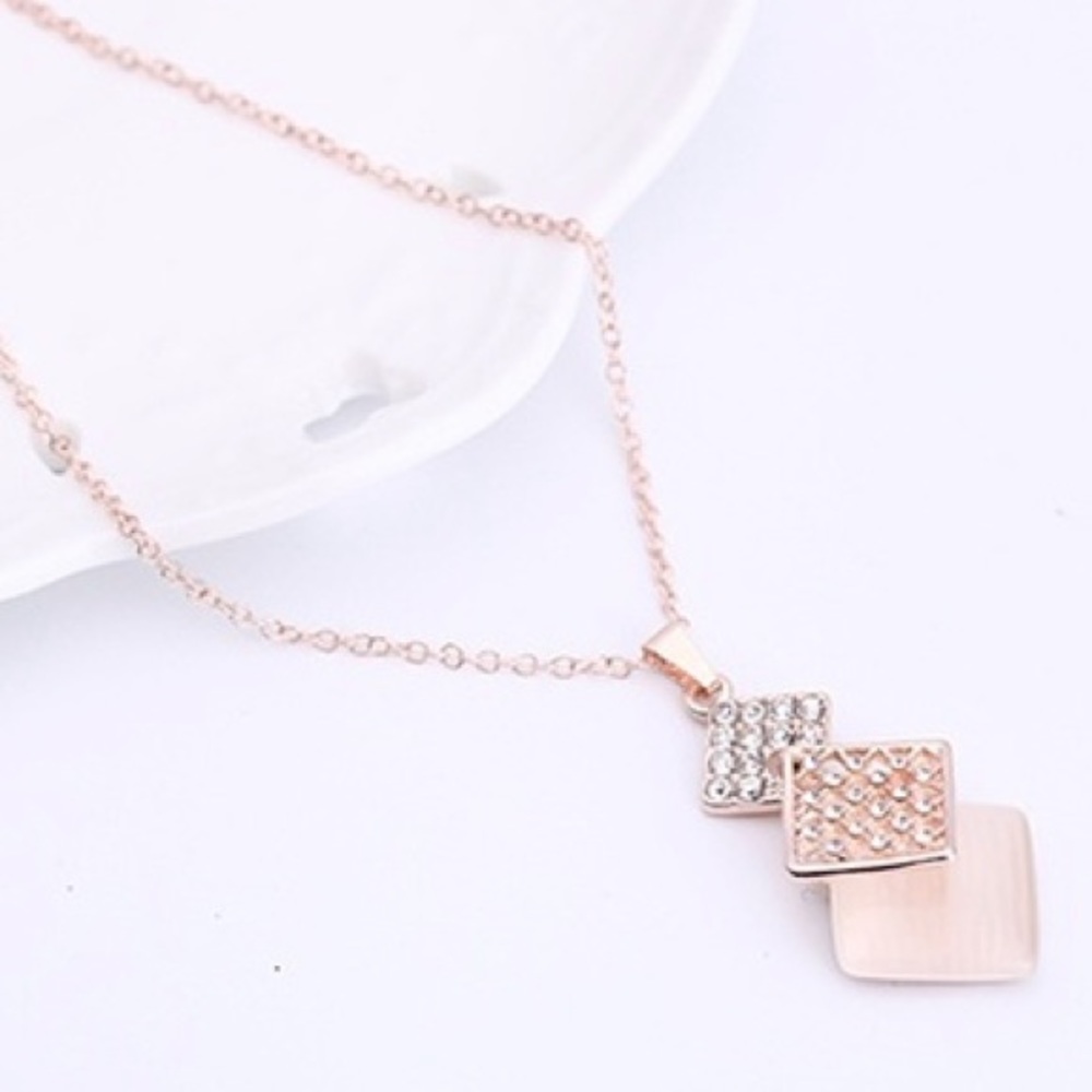 2/$15- Goldtone CZ Triple Square Pendant Necklace